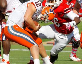 FB : BAD HAND: Feeble offensive performance holds Orange back in deflating loss to Cardinals