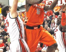 MBB : Fair's career performance helps Orange defeat Scarlet Knights on road