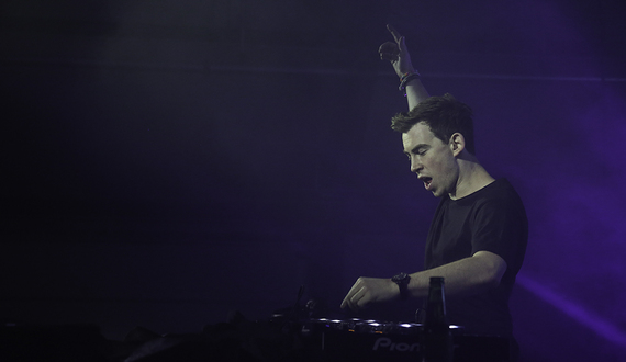 Space man: Hardwell impresses sold-out crowd during energetic performance at F-Shed