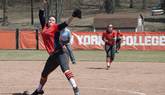 Syracuse uses 3 pitchers for just 3rd time this season in 8-6 win over Siena