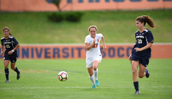 Carolin Bader transitions well from Germany to Syracuse