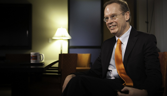 Syracuse University Chancellor Kent Syverud announces revisions to free speech policies