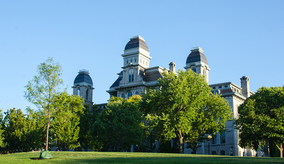 Syracuse University students win first place in research competition