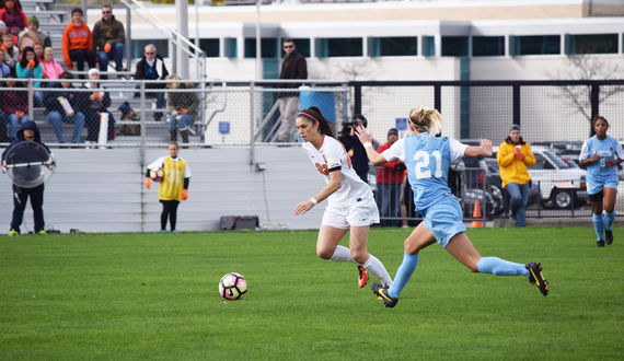 Stephanie Skilton&#8217;s home Syracuse career ends with a goal in 3-1 loss to North Carolina