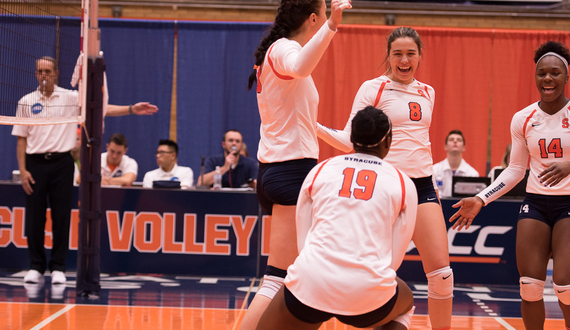 Syracuse volleyball wins unconventional 5-set match against Wake Forest