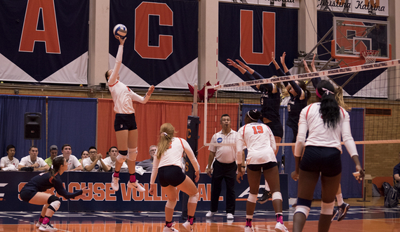 Syracuse volleyball relies on ‘quick dump’ hit to freeze opponents