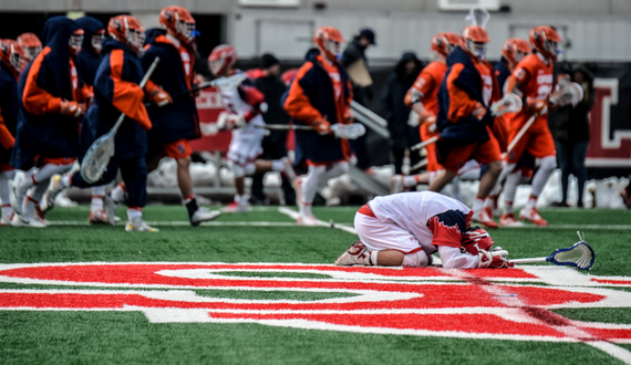 No. 6 Syracuse narrowly escapes St. John’s in 4th straight one-goal game, 9-8