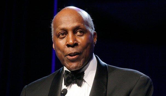 Vernon Jordan will bring civil rights experiences to 2017 commencement speech