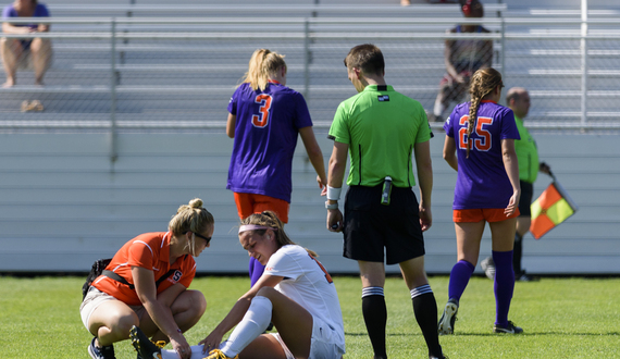 Syracuse ties No. 19 Clemson, 0-0, in hot conditions