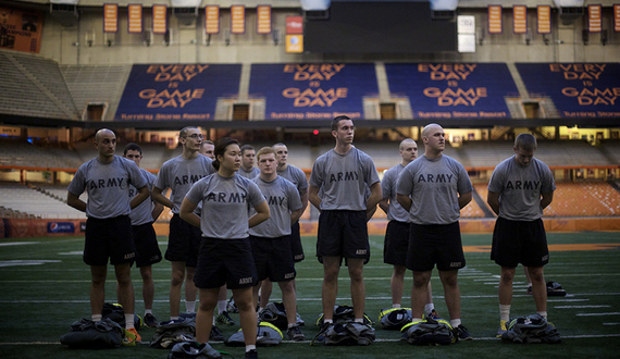 Video: Training with ROTC cadets