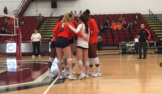 Gorelina’s return to the lineup helps Syracuse into the final 8 of the NIVC