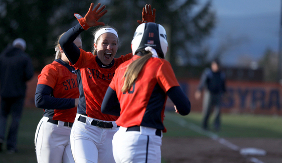 Syracuse walks off in 4-3 win over Louisville