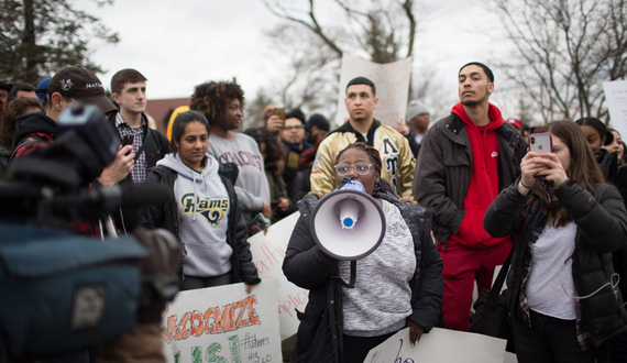 Gallery: SU campus community reacts to Theta Tau videos