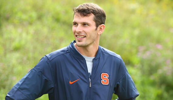 Griff Graves named SU track and field assistant coach