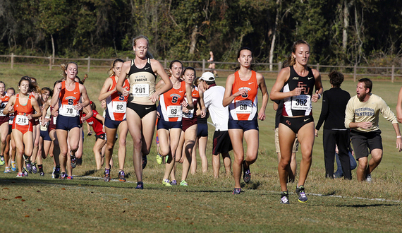 After competing at the U20 World Championships, Laura Dickinson adjusts to collegiate running