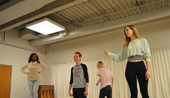 SU drama students brew up Shakespearean performance at microbrewery