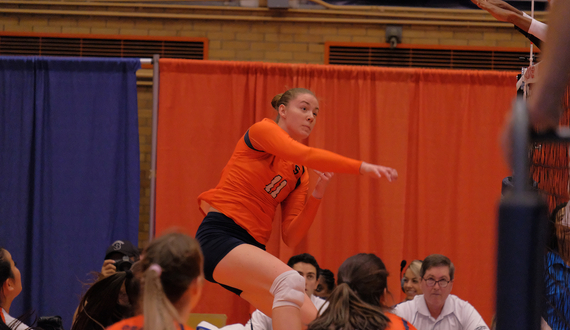 Polina Shemanova&#8217;s school-record 36 kills leads SU to 3-2 win over Louisville