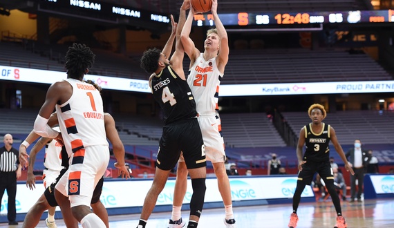 Sidibe’s injury forces SU to play small, opens door for Dolezaj