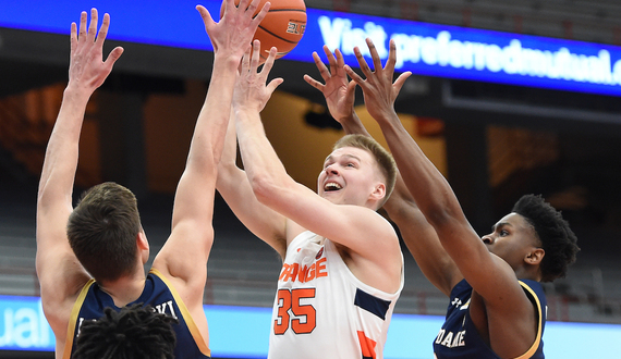 Buddy Boeheim explodes for career-high 29 points in 75-67 win over UND