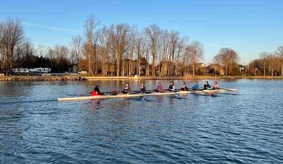 SU women’s rowing goes winless against Rutgers, Princeton