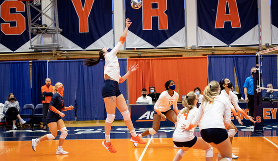 Syracuse loses 4th straight game to UNC in set sweep