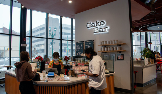 Enjoy Salt City Market’s Cake Bar with Off-Campus Meal Plan