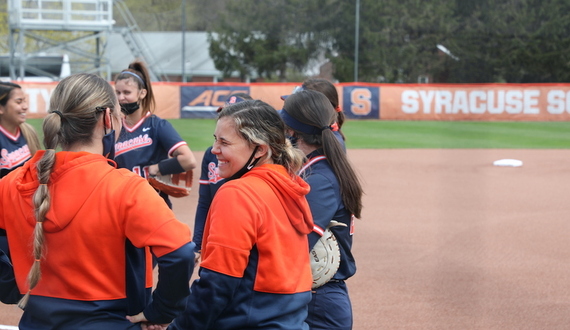 Syracuse handled by NC State 8-2 in 1st ACC game of season