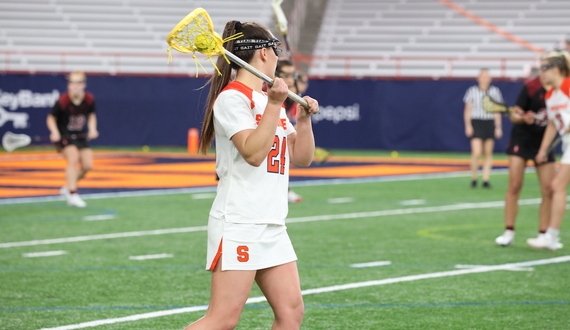 Emma Tyrrell’s 7 points allow No. 4 Syracuse to hold off No. 6 Loyola 14-13