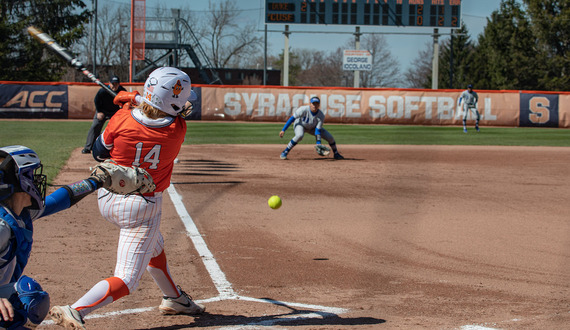 SU’s strong hitting fuels 9-1 win in UNC sweep