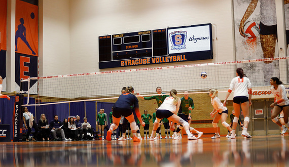 Syracuse struggles to defend middle in straight sets loss to Notre Dame