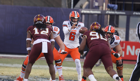 Syracuse falls to Minnesota 28-20 in Pinstripe Bowl to conclude once-hopeful season