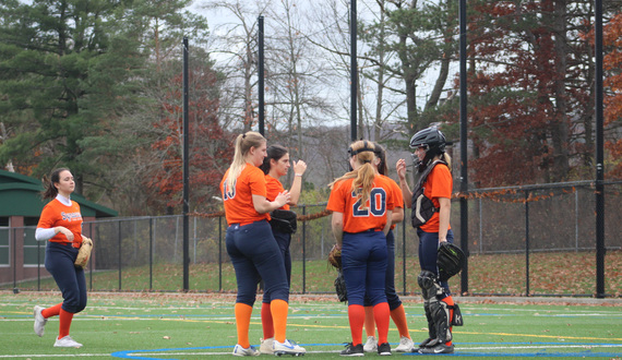 SU club softball relies on trust while playing without a coach