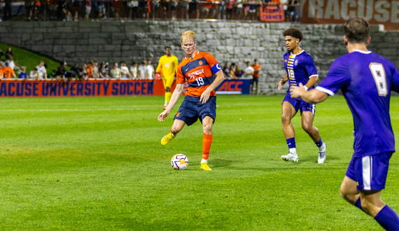 No. 18 Syracuse hands No. 13 North Carolina 1st loss of season with 1-0 win