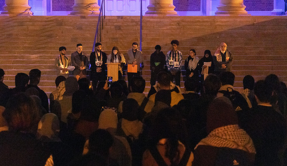 SU’s Muslim Student Association hosts &#8216;Prayers for Peace Vigil&#8217;