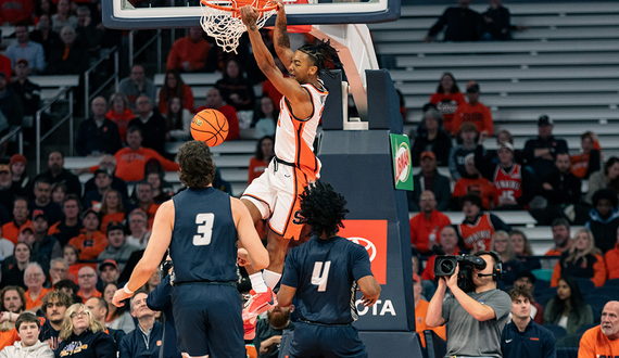 Syracuse defeats New Hampshire 83-72 in Adrian Autry&#8217;s 1st win