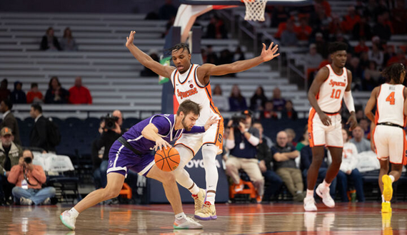 Observations from SU’s win over Niagara: More bench production, ball hawks