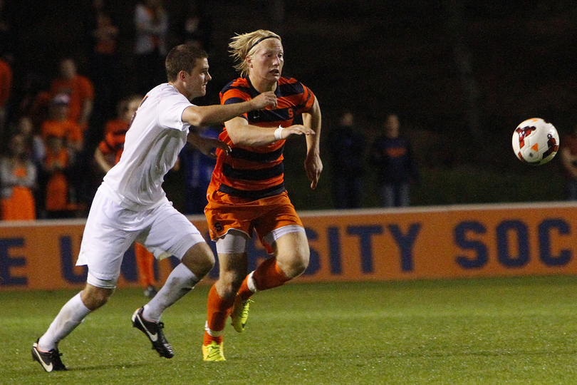 Norwegian freshman Ekblom carries Syracuse to edge of ACC tournament berth