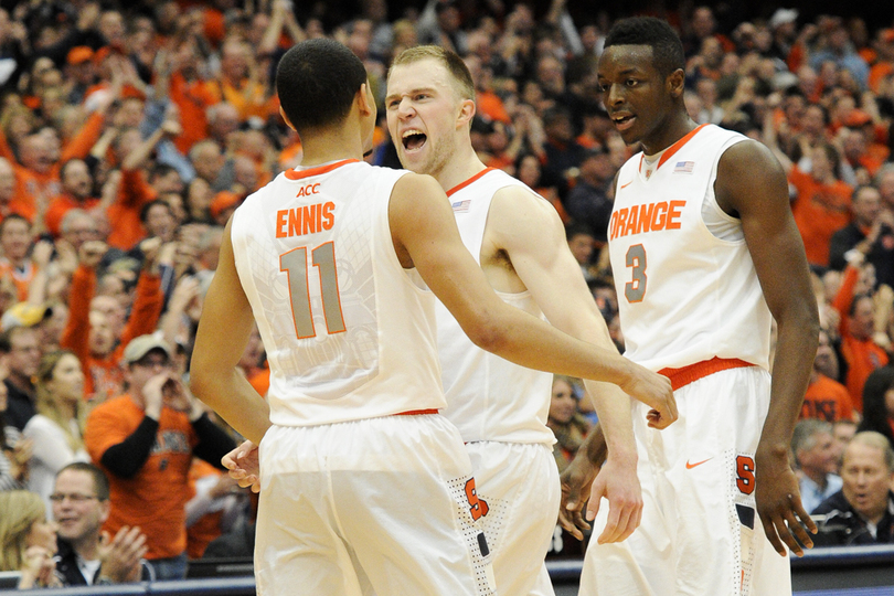 CATS CRADLED: No. 2 Syracuse uses 20-0 1st-half run to beat Villanova in battle of unbeatens