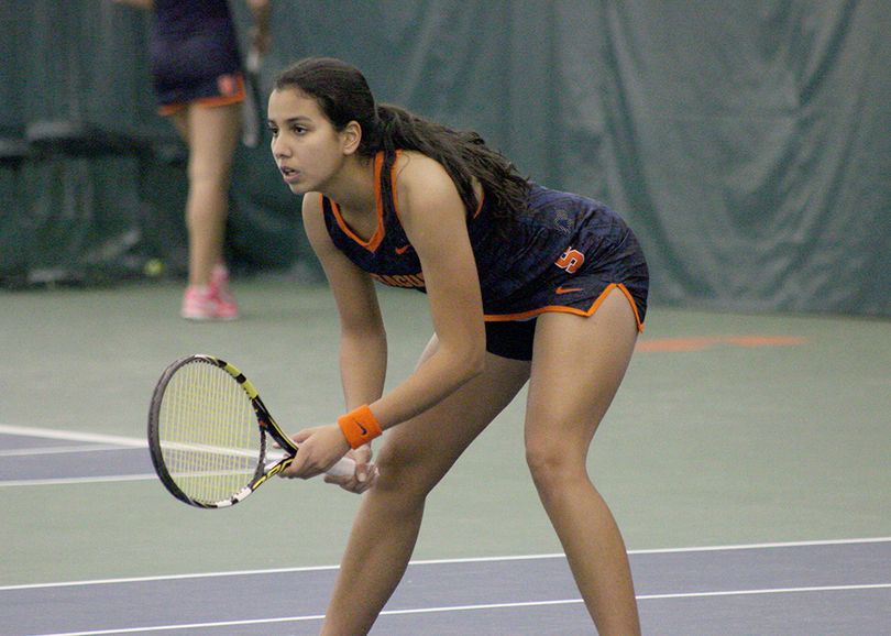 Dina Hegab transitions from clay courts to hard courts and is off to an 8-2 start in singles play