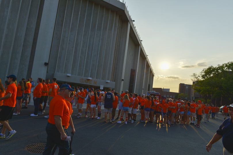 An essential guide to game day for freshmen