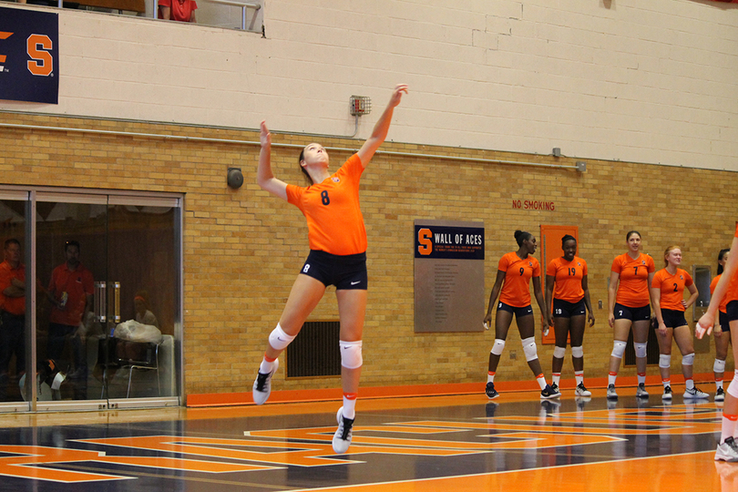 Syracuse volleyball&#8217;s Annie Bozzo fills in as serve specialist