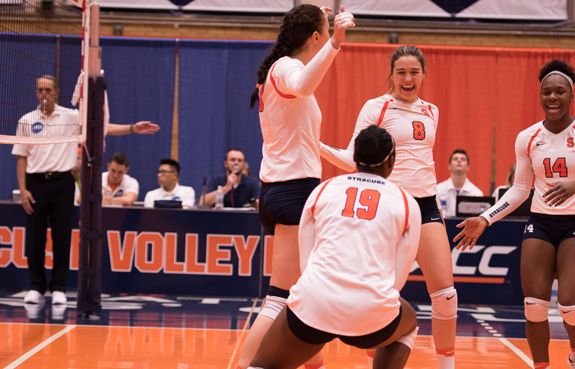 Syracuse volleyball wins unconventional 5-set match against Wake Forest