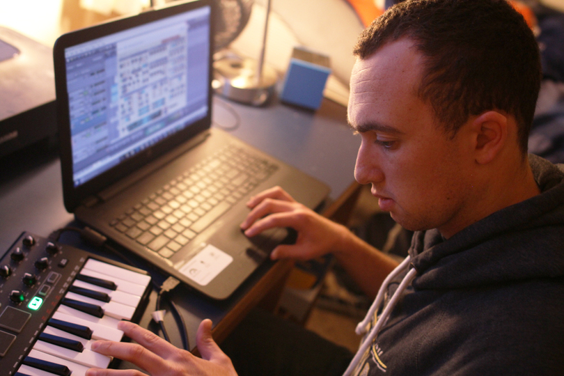 Senior creates genre-busting music with little prior experience