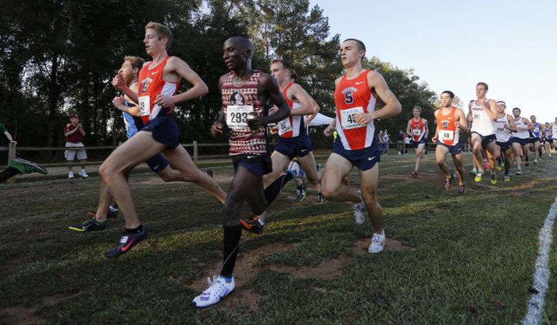 Syracuse men&#8217;s cross country wins northeast regional, qualifies for nationals