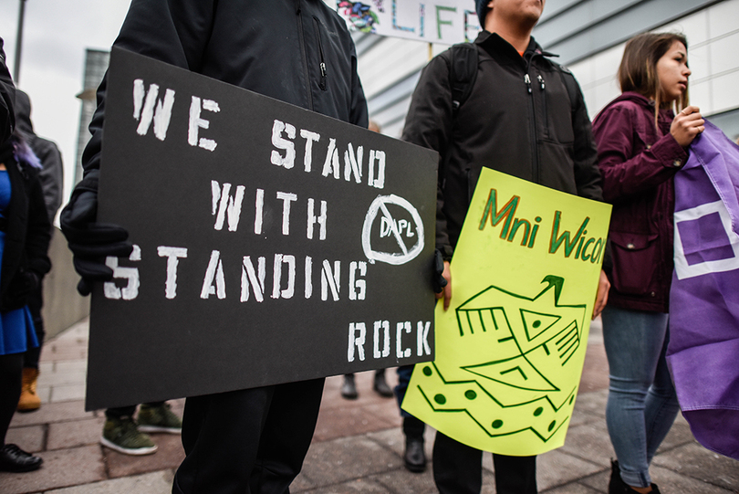 Syracuse University students march in support of Standing Rock protesters