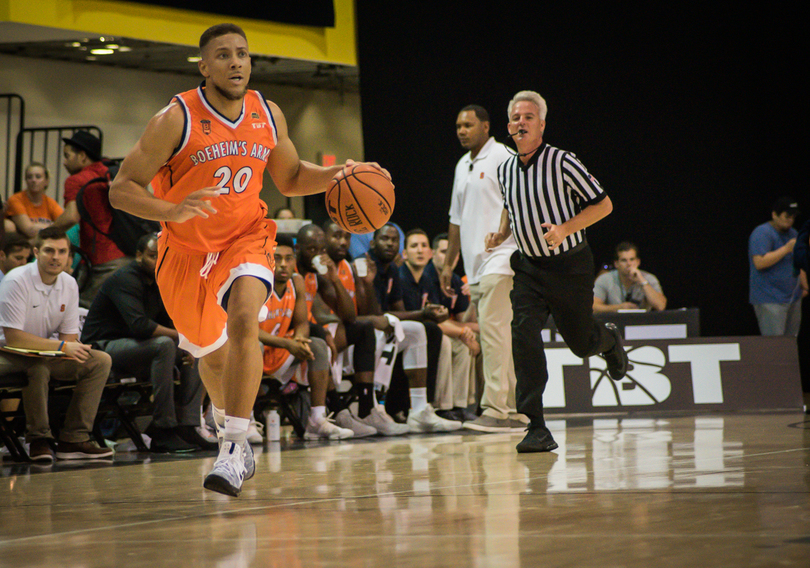 No. 3 seed Boeheim&#8217;s Army advances to Elite Eight with late run, downs No. 7 seed Team Fancy 65-61