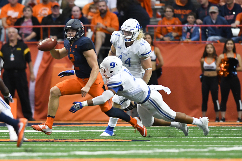 Eric Dungey leaves past behind, leads Syracuse offense into matchup with CMU