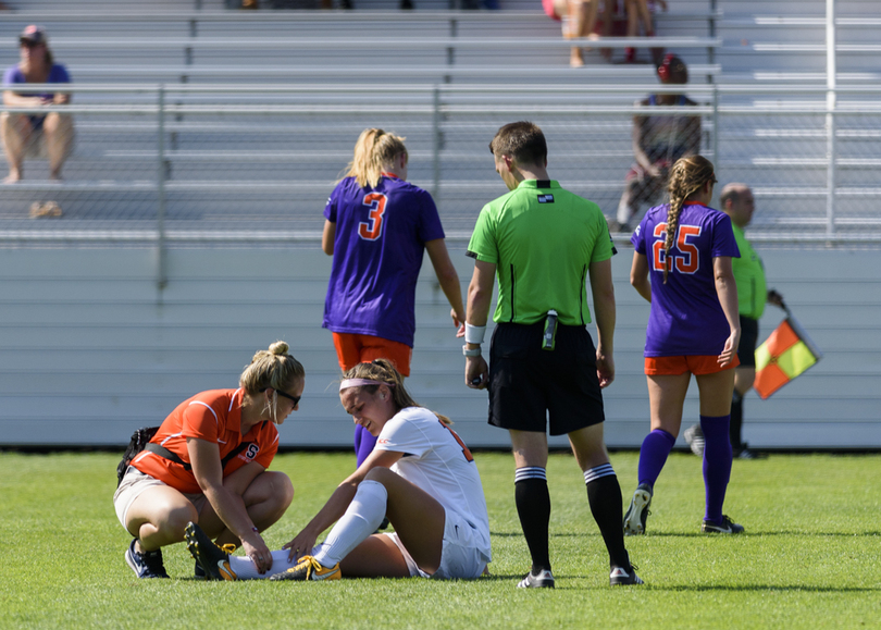 Syracuse ties No. 19 Clemson, 0-0, in hot conditions