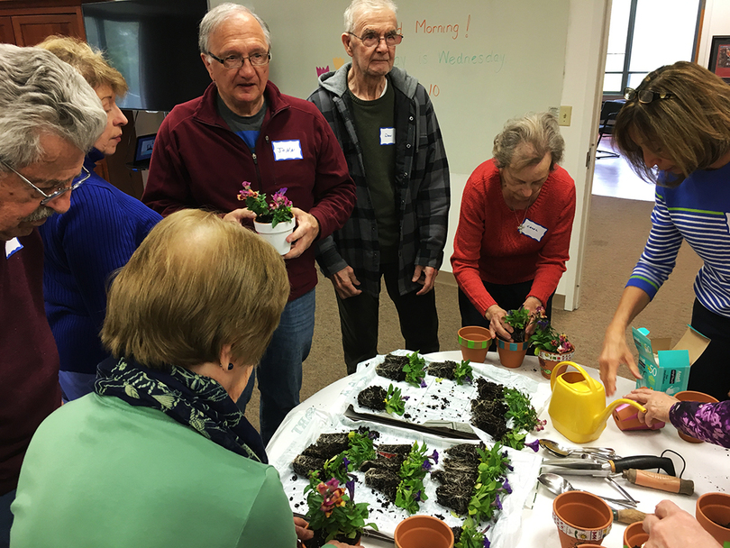 Syracuse Memory Cafe offers community for those affected by memory change