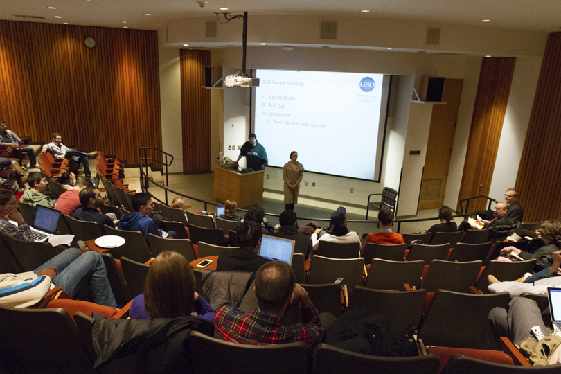 Chancellor details Syracuse University response to GOP tax bill at special GSO meeting